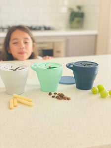 Mini & Me Snack Cup Collapsible with Lid - Blueberry