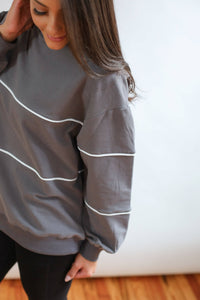 Relaxed Fit Invisible Zipper Breastfeeding Sweatshirt