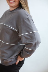 Relaxed Fit Invisible Zipper Breastfeeding Sweatshirt